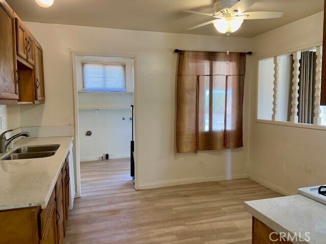 Building Photo - 8853 Stardust Ln
