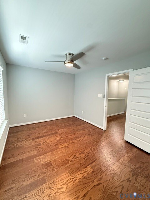 Building Photo - 8057 Ellendale Dr