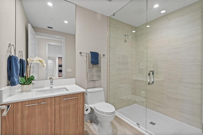 Building Photo - 153 N Seabreeze Blvd