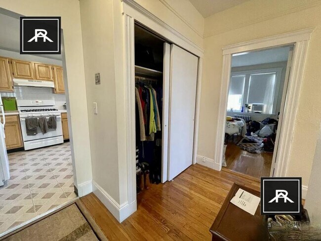 Building Photo - 2 bedroom in Brighton MA 02135