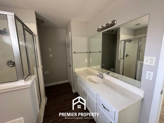 Building Photo - 2828 Breezy Ridge Trail