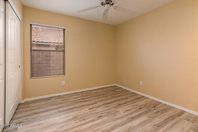 Building Photo - 12566 W Palm Ln