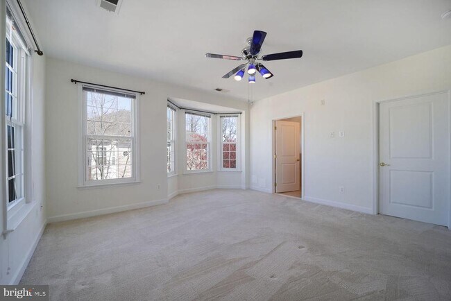 Building Photo - 903 Noah Winfield Terrace