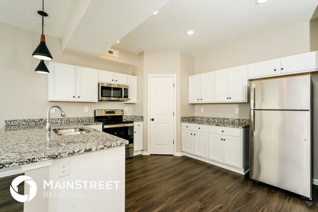 Building Photo - 2924 Paddle Wheel Dr