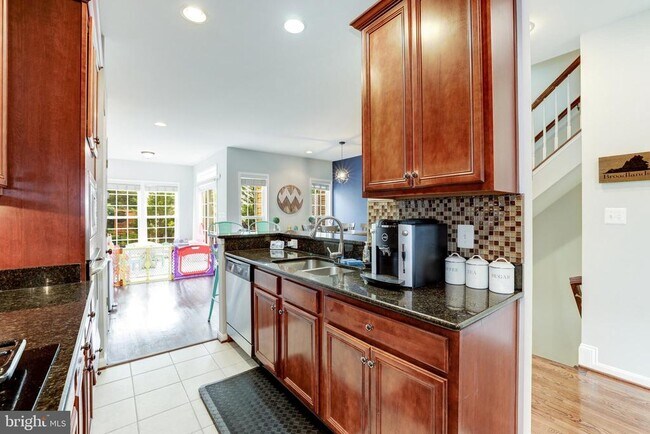 Building Photo - 43149 Crosswind Terrace