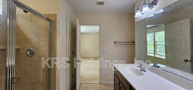 Building Photo - 210 Benthall Rd