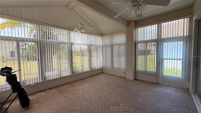 Building Photo - 137 Ridge View Dr