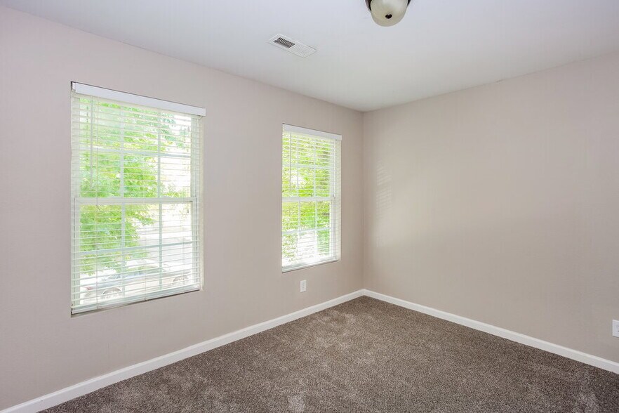 Building Photo - 4214 Quinn Drive