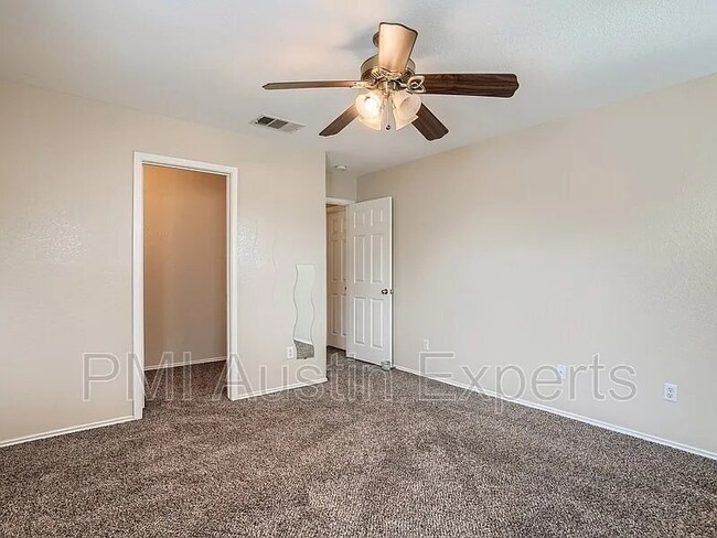 Building Photo - 13913 Harris Ridge Blvd