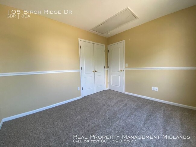 Building Photo - 105 Birch Ridge Dr