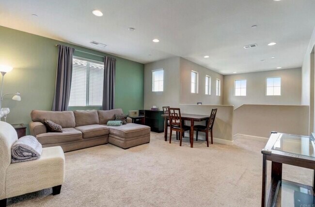 Building Photo - 445 Adobe Estates Dr