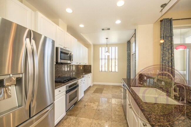 Building Photo - Sunset - 3 BR, 3.5 BA Townhouse 2,225 Sq. Ft. - 3D Virtual Tour, 2 Car Garage