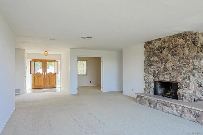 Building Photo - 4346 Mt Helix Highlands Dr