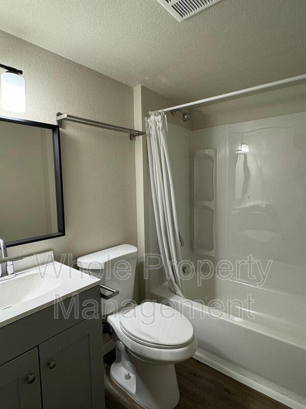 Building Photo - 5008 Alcott St