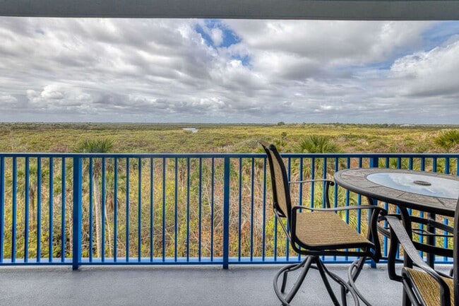 Building Photo - Beautiful Ocean Walk Condo