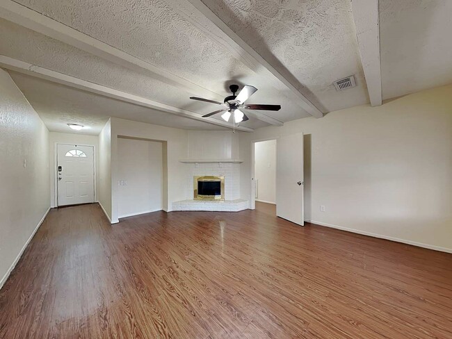 Building Photo - 8502 Avington Rd