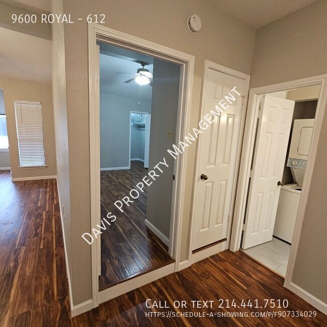 Building Photo - 9600 ROYAL-612