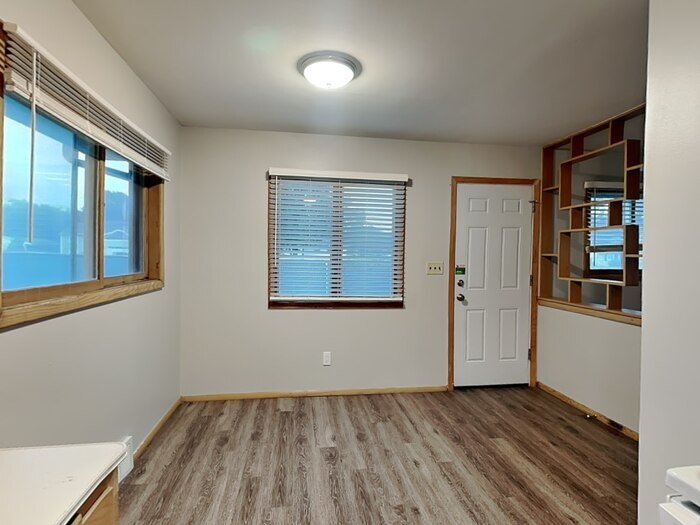 Building Photo - 5600 Vera Cruz Ave N