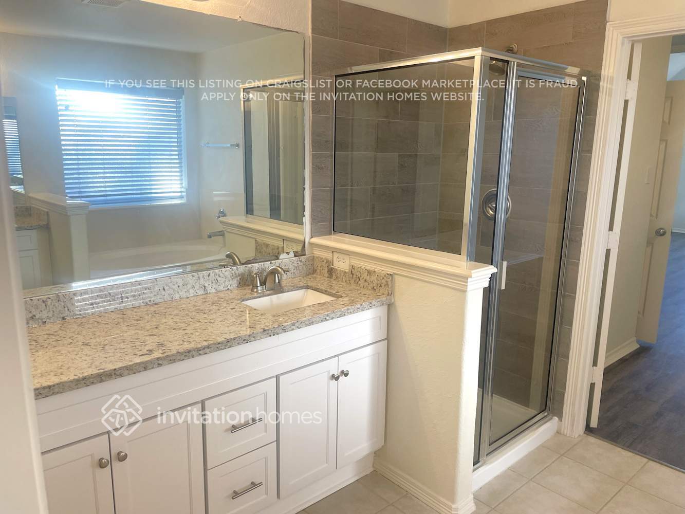 Building Photo - 8518 Sports Haven Dr