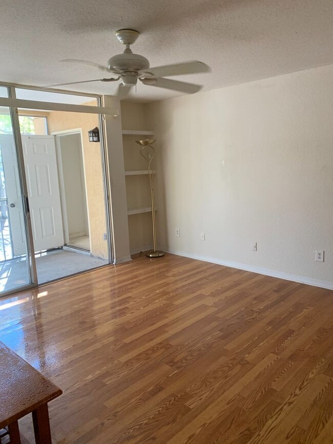 Building Photo - 8939 Latrec Ave