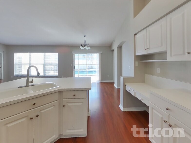 Building Photo - 3902 Little Egret Ct