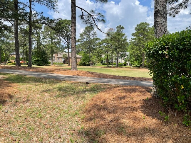 Building Photo - 917 Holley Lake Rd