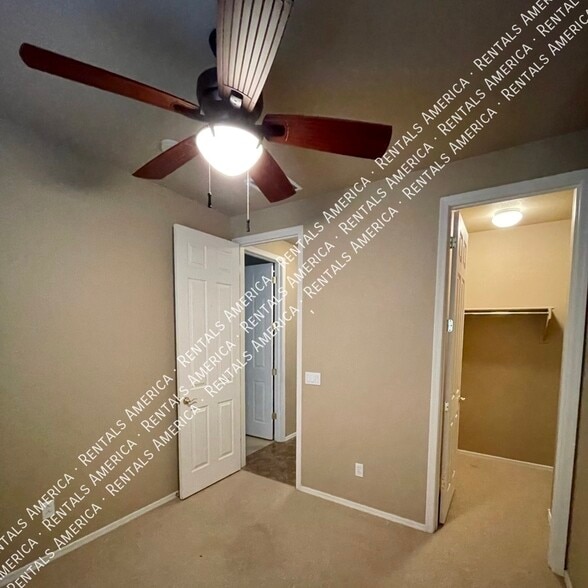 Building Photo - 2243 W Mila Way