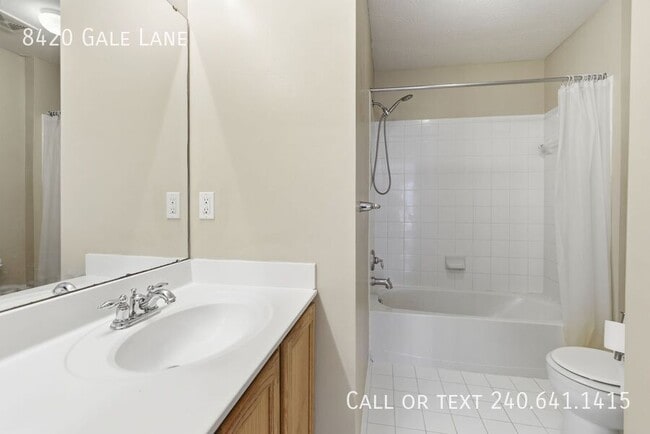 Building Photo - 8420 Gale Ln