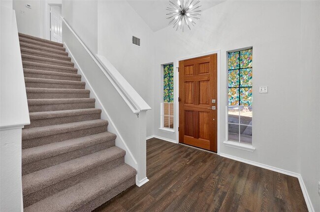 Building Photo - 2802 Turtle River Dr