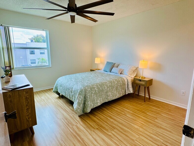 Master Bedroom - 230 Normandy E