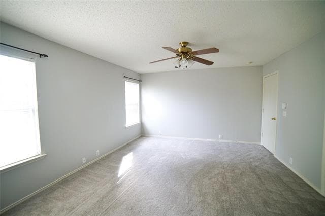 Building Photo - 2204 Eagle Mountain Dr