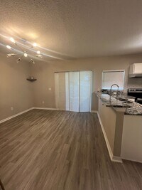 Building Photo - Fully Remodeled 3-Bed, 2.5-Bath Townhouse