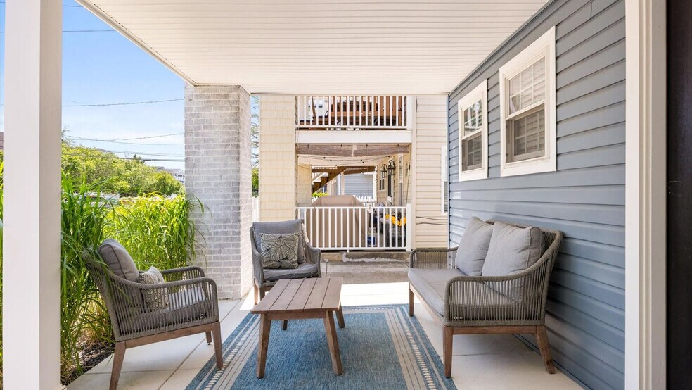 Building Photo - 54 Wesley Rd