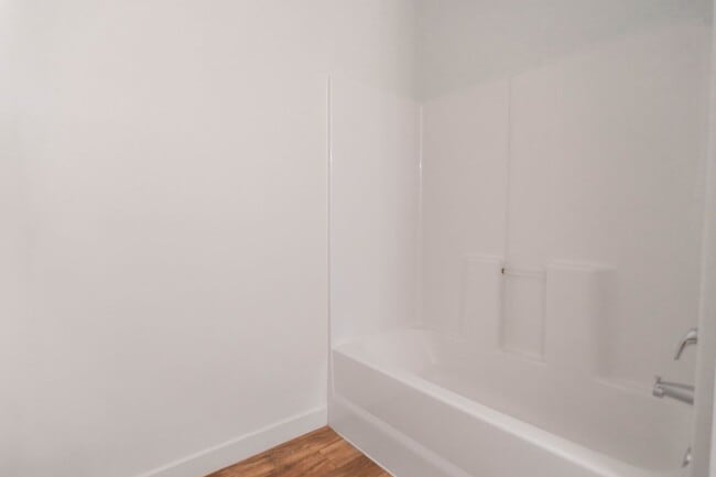 Building Photo - 734 E 500 S