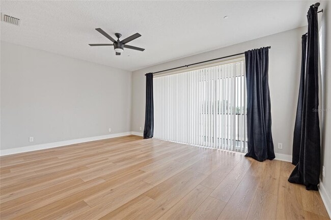 Building Photo - 1129 Venetian Harbor Dr NE