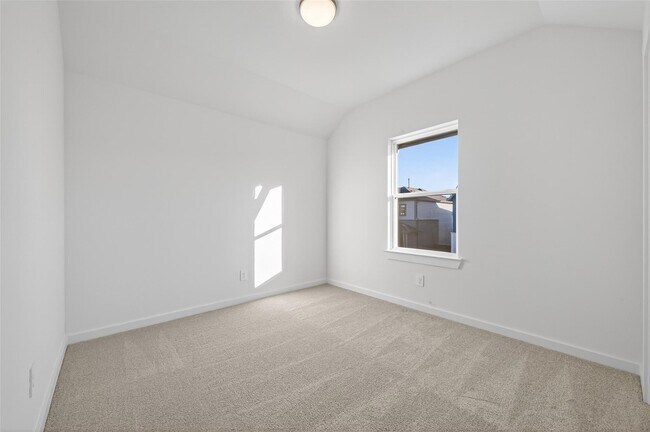 Building Photo - 3314 Verdant Ln