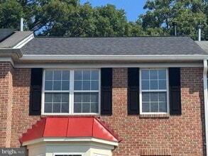 Building Photo - 8216 Dellwood Ct