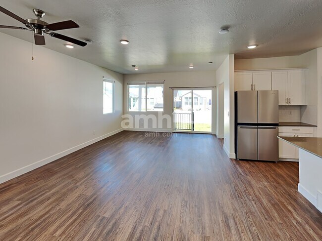 Building Photo - 2616 W 3290 S
