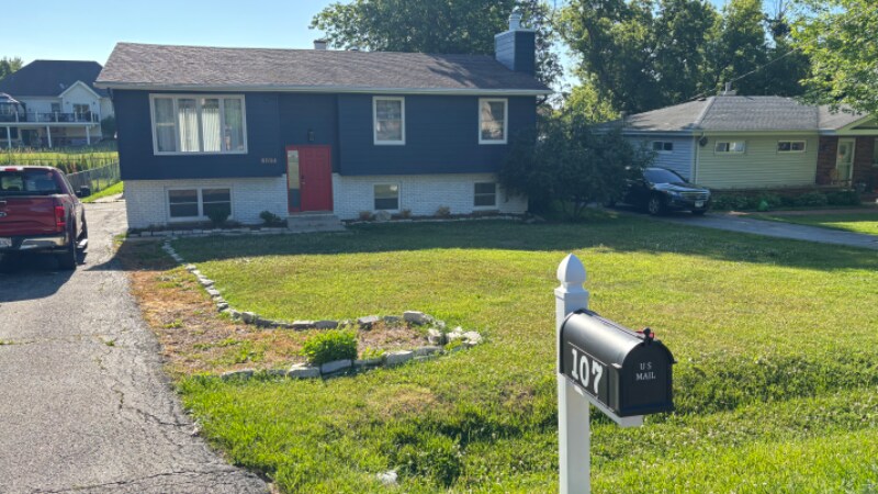 Primary Photo - 107 Bridgewood Dr