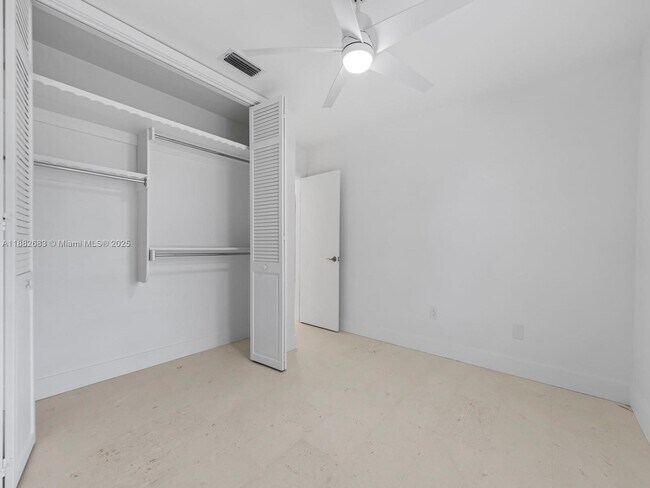 Building Photo - 17721 SW 84th Ct
