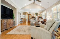 Building Photo - 800 Cane Creek Rd
