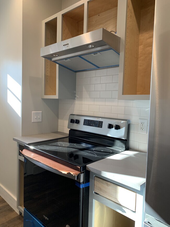 Building Photo - 2280 Bellfield