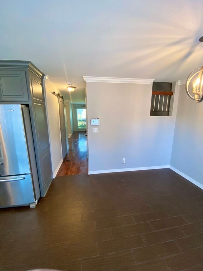 Building Photo - ** 3/1.5 RIVER OAKS CONDOMINIUM **