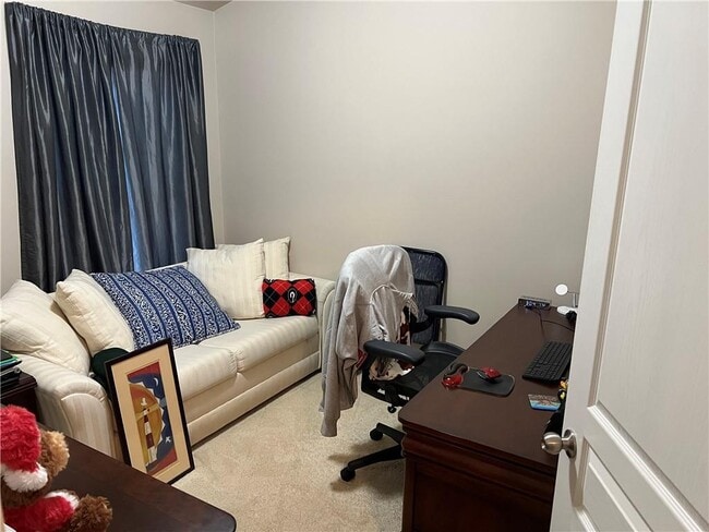 Building Photo - 650 Township Cir