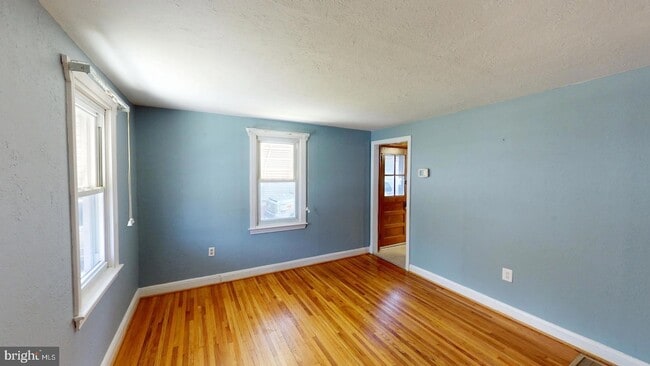 Building Photo - 16 Patapsco Rd