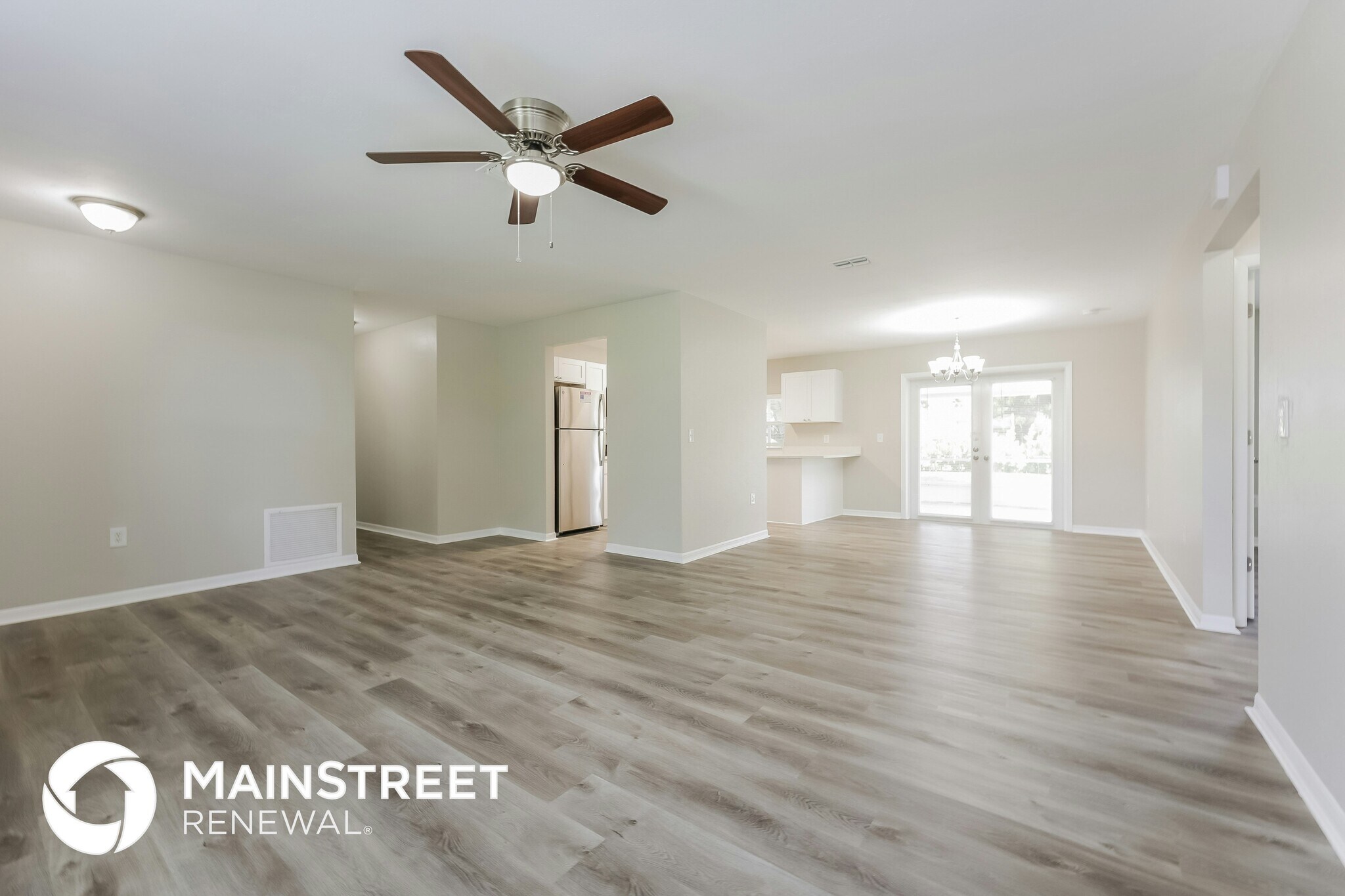 Building Photo - 2016 SE 9th Terrace