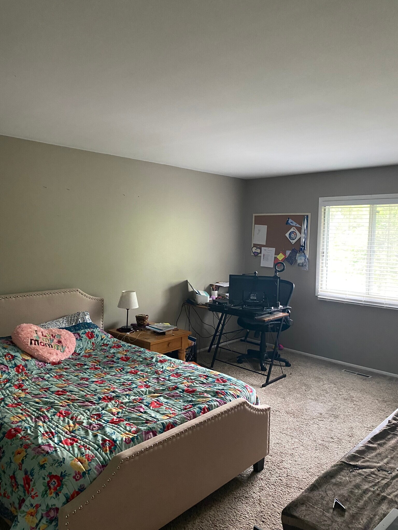 Master Bedroom - 4602 Vettelson Rd