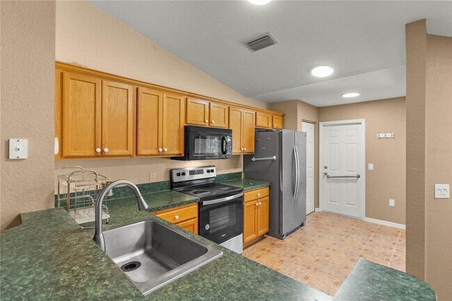 Building Photo - 10163 SW 188th Cir