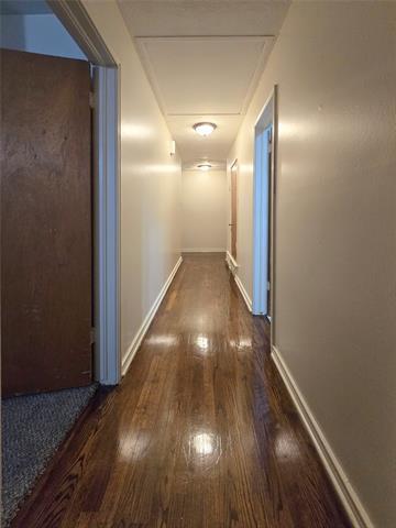 Building Photo - 648 Penguin Dr