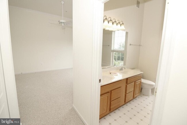 Building Photo - 12180 Abington Hall Pl